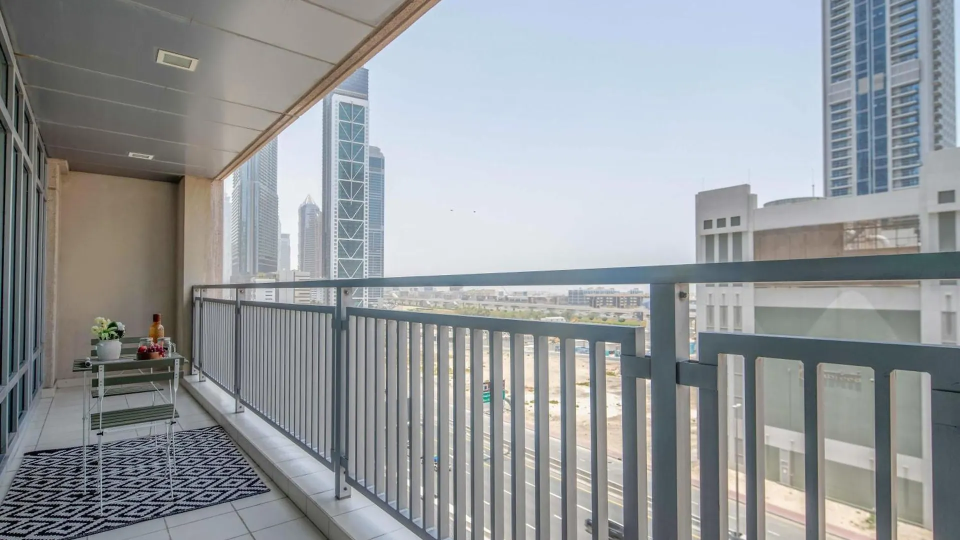 Apartment Frank Porter - The Lofts Central Tower Dubai